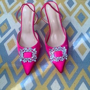 Jeweled Sling Back Pump With Pointed Toe
